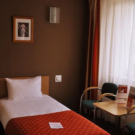 Wilanow By Desilva Varsovie