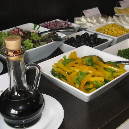 Hotel Wilanow By Desilva