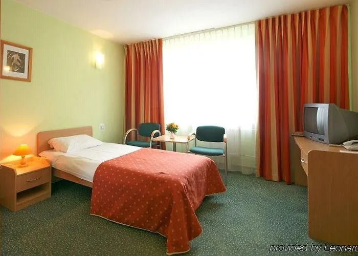 Wilanow By Desilva 3* Warsaw