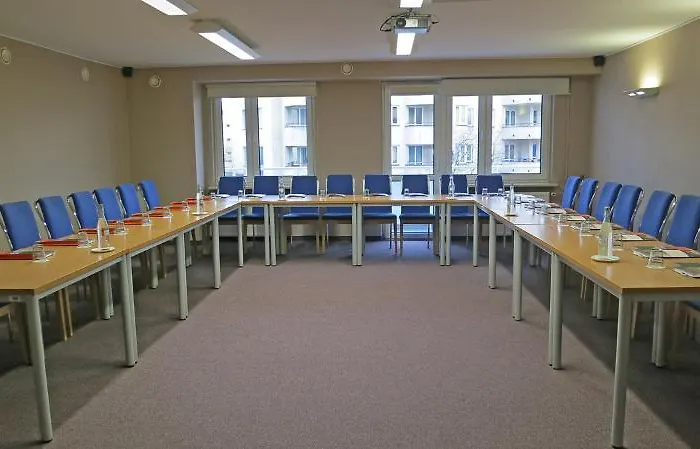 Wilanow By Desilva 3* Warsaw