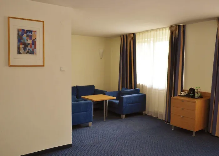 Hotel Wilanow By Desilva 3*