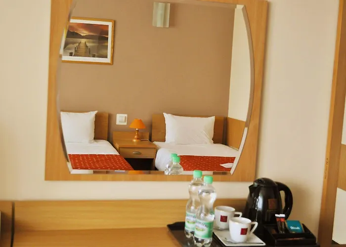 Hotel Wilanow By Desilva 3*