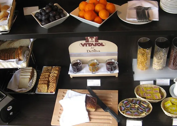 Hotel Wilanow By Desilva 3*