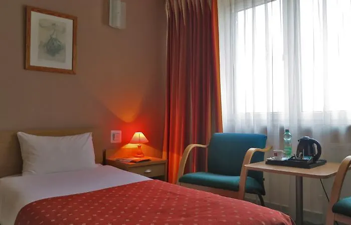 Wilanow By Desilva Hotel 3*
