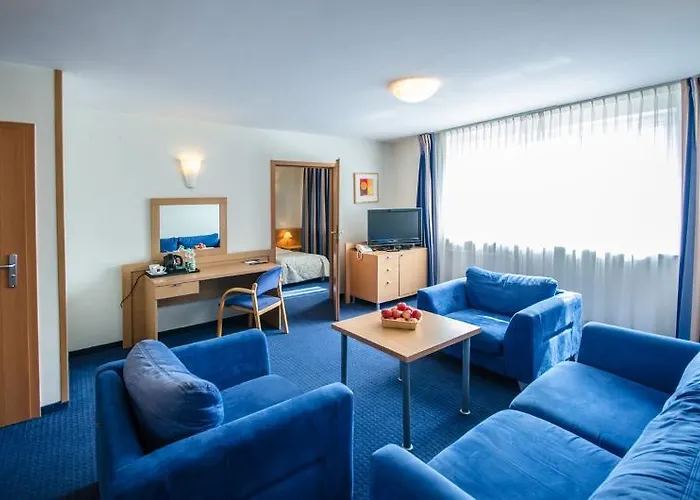 Hotel Wilanow By Desilva 3*