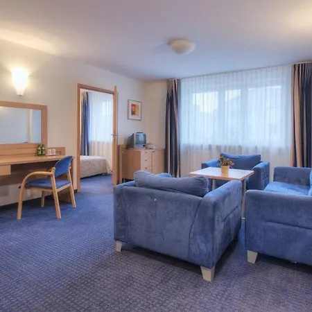 Wilanow By Desilva Hotell 3*