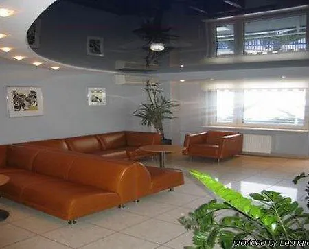 Wilanow By Desilva 3*