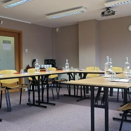 Hotell Wilanow By Desilva 3*