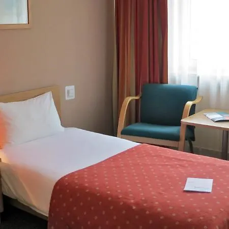 Hotell Wilanow By Desilva 3*