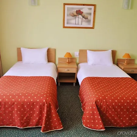 Wilanow By Desilva Hotell