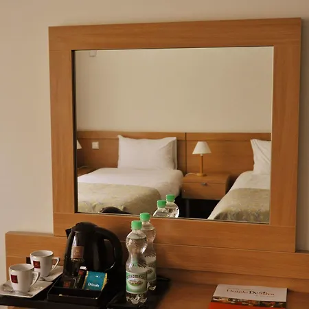 Wilanow By Desilva Hotell