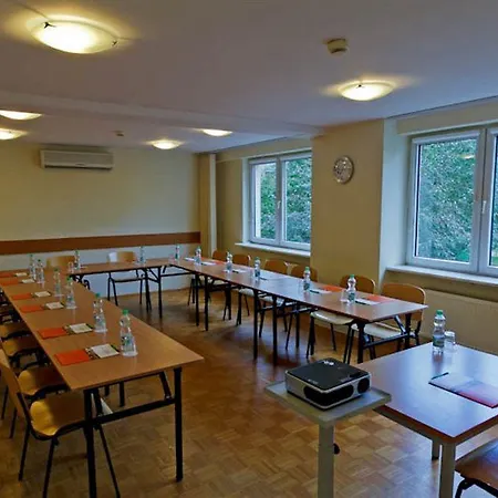 Wilanow By Desilva 3* Warszawa